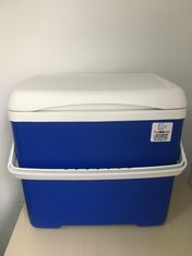 28 Liter Insulated Cool Box / Plastic Cold Storage Box For Household