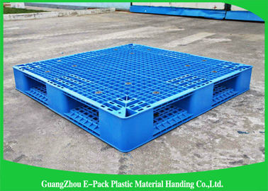 Durable Solid Deck Plastic Euro Pallets Food Grade Three Skids HPPE Material