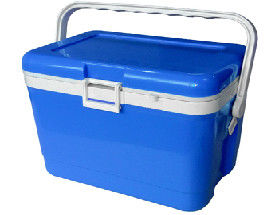 PP + PU Foam 17L Insulated Cool Box For Storaging Food , Beverage In Cars